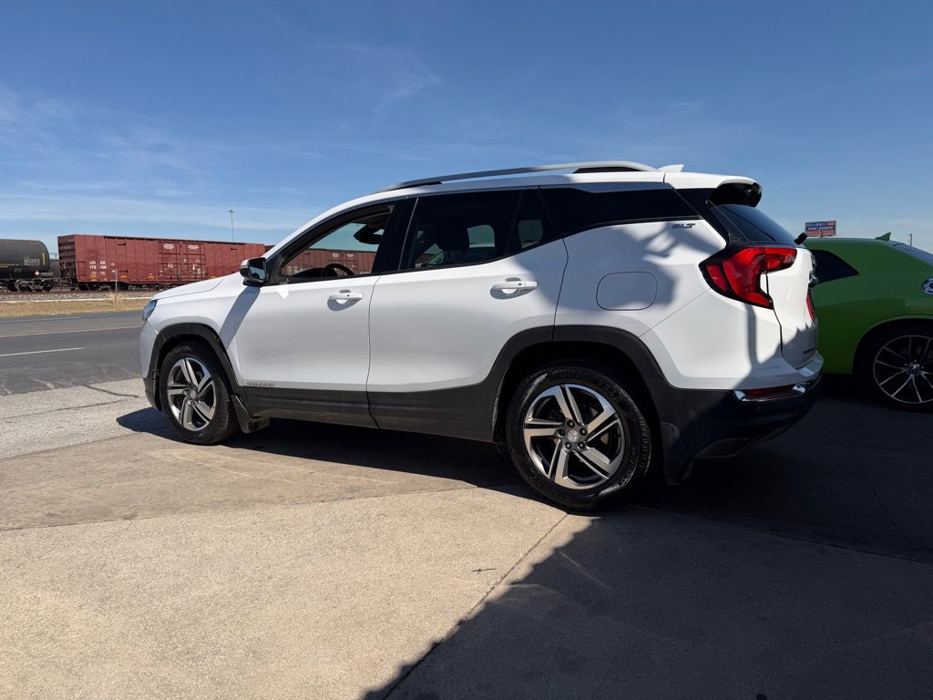 Used 2020 GMC Terrain SLT w/ Preferred Package image 24