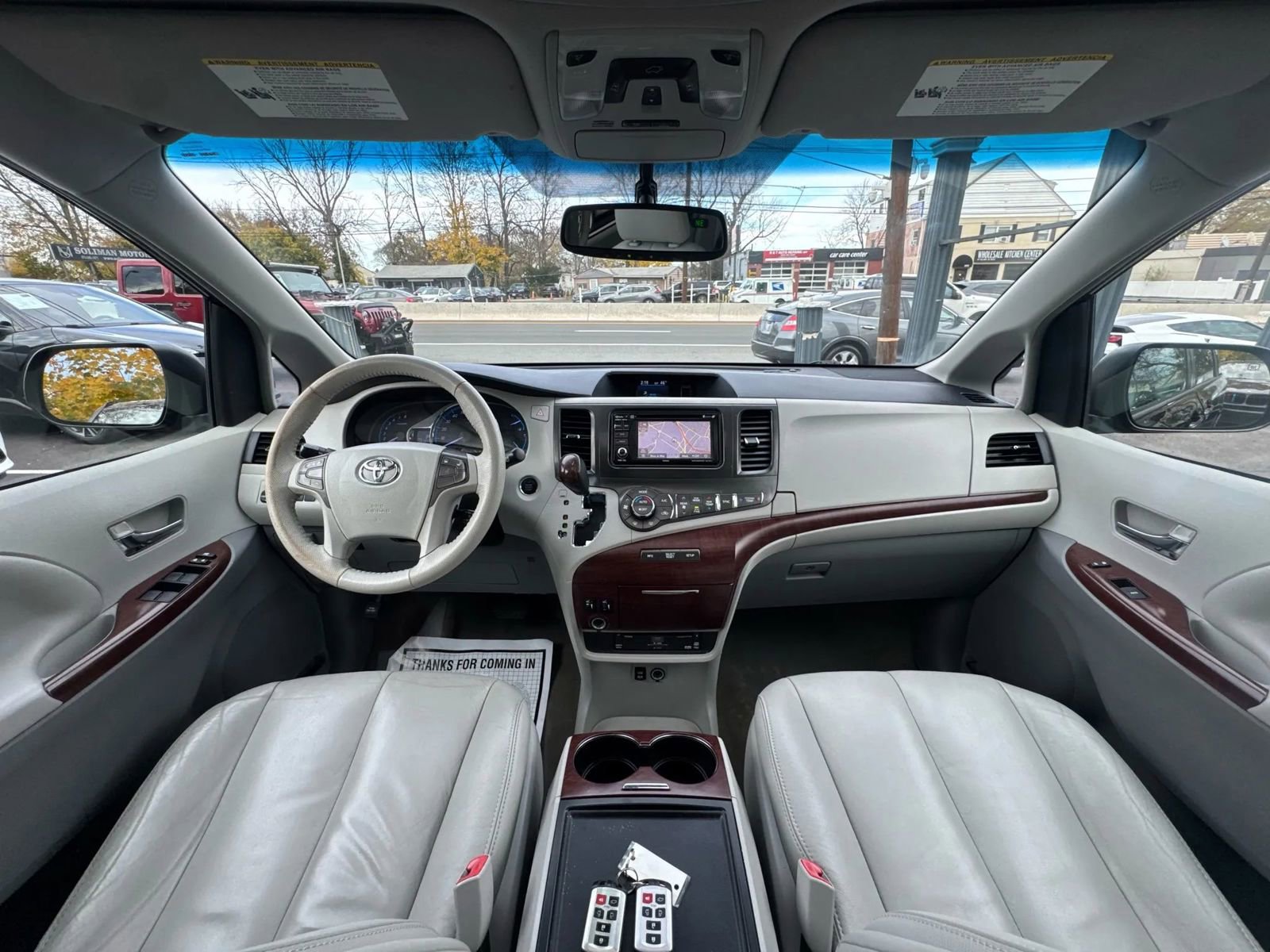 Used 2013 Toyota Sienna Limited image 34