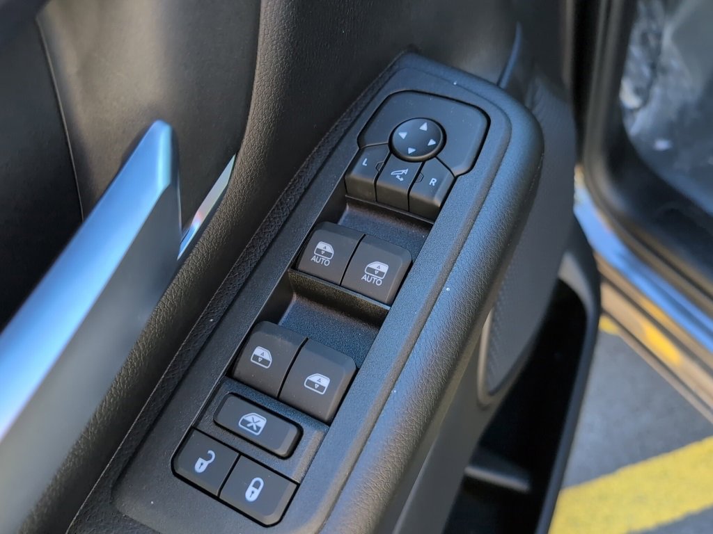 New 2026 RAM 1500 4x4 Crew Cab image 20