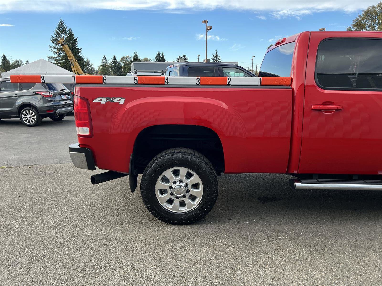 Used 2011 GMC Sierra 2500 SLE w/ SLE Preferred Package image 26