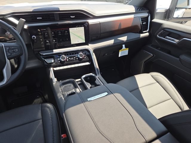 New 2026 GMC Sierra 2500 Denali w/ Denali Reserve Package AWD/4WD image 35