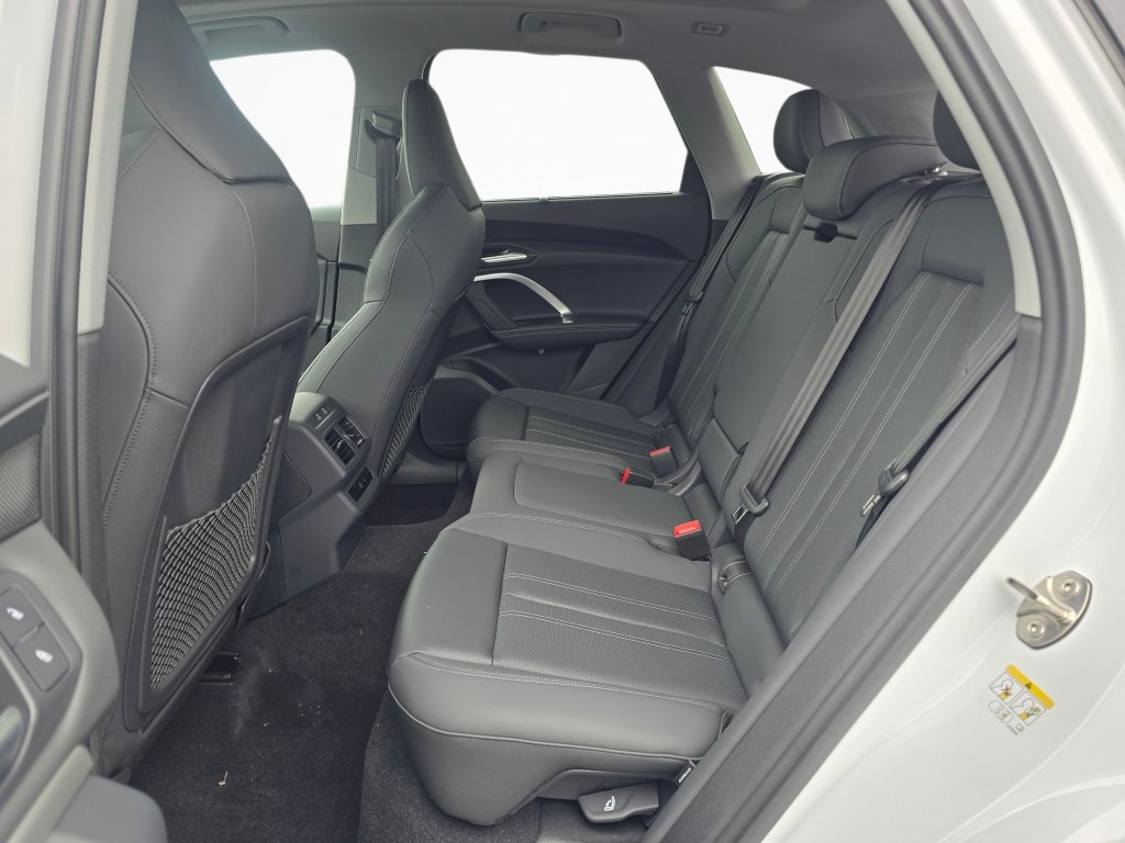 New 2026 Audi Q5 Premium Plus AWD/4WD image 18