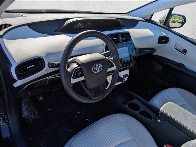 Used 2016 Toyota Prius Two image 9