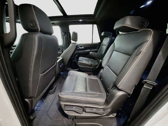 Used 2021 Chevrolet Tahoe Premier AWD/4WD image 22