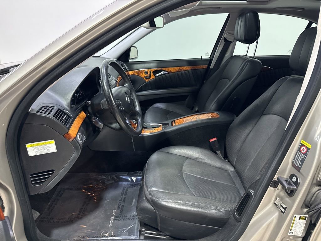 Used 2007 Mercedes-Benz E 550 Sedan image 25