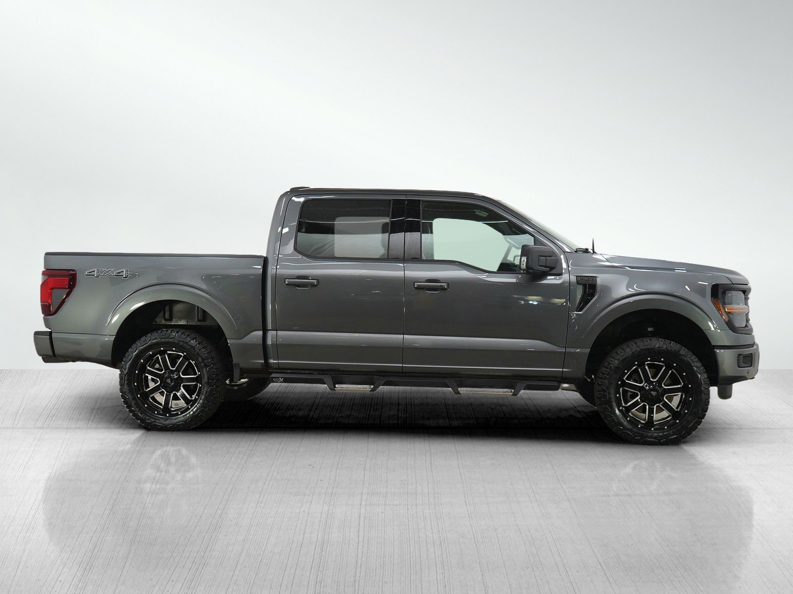 Used 2025 Ford F150 XLT w/ Equipment Group 302A MID AWD/4WD image 6