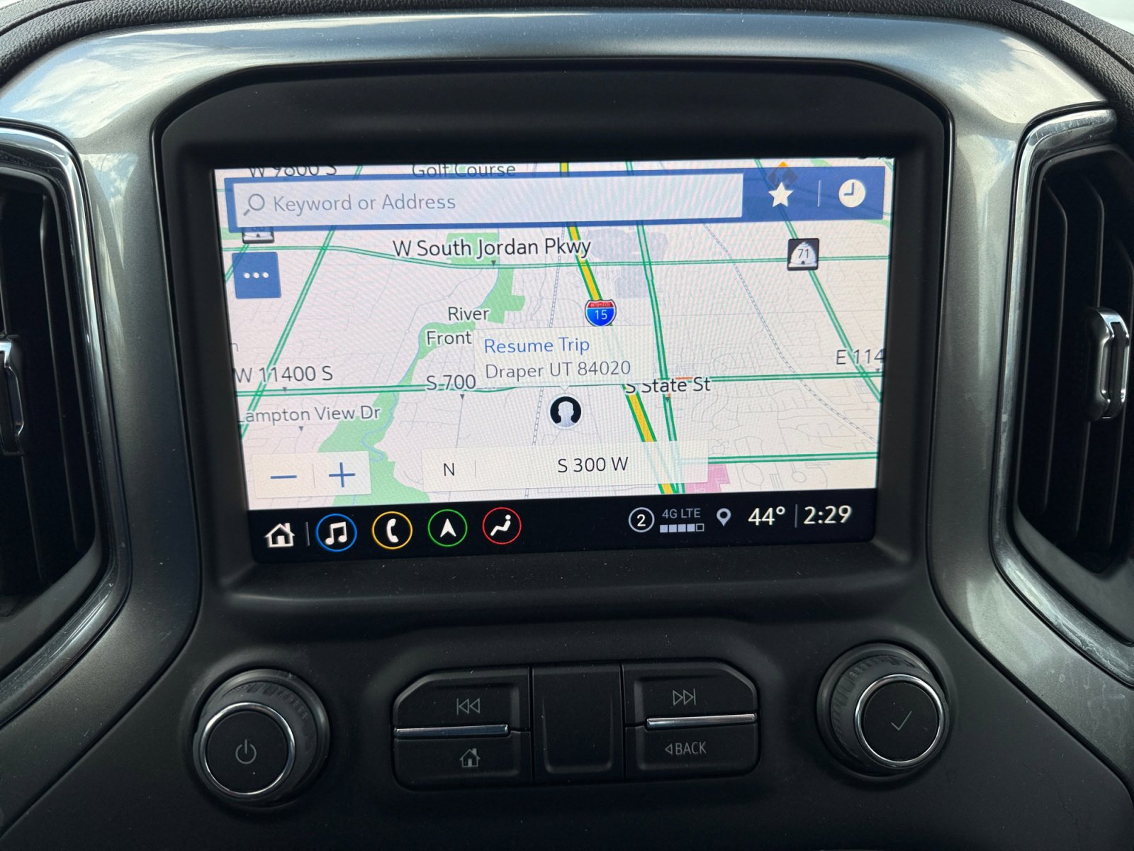 Used 2022 Chevrolet Silverado 2500 LTZ w/ LTZ Convenience Package image 15