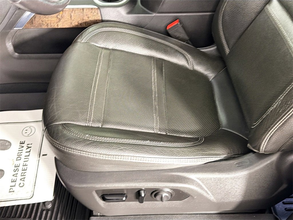 Used 2020 GMC Sierra 3500 Denali w/ Denali Ultimate Package image 19