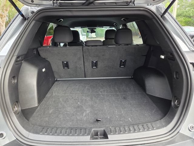 Certified 2025 Chevrolet Equinox LT FWD image 21