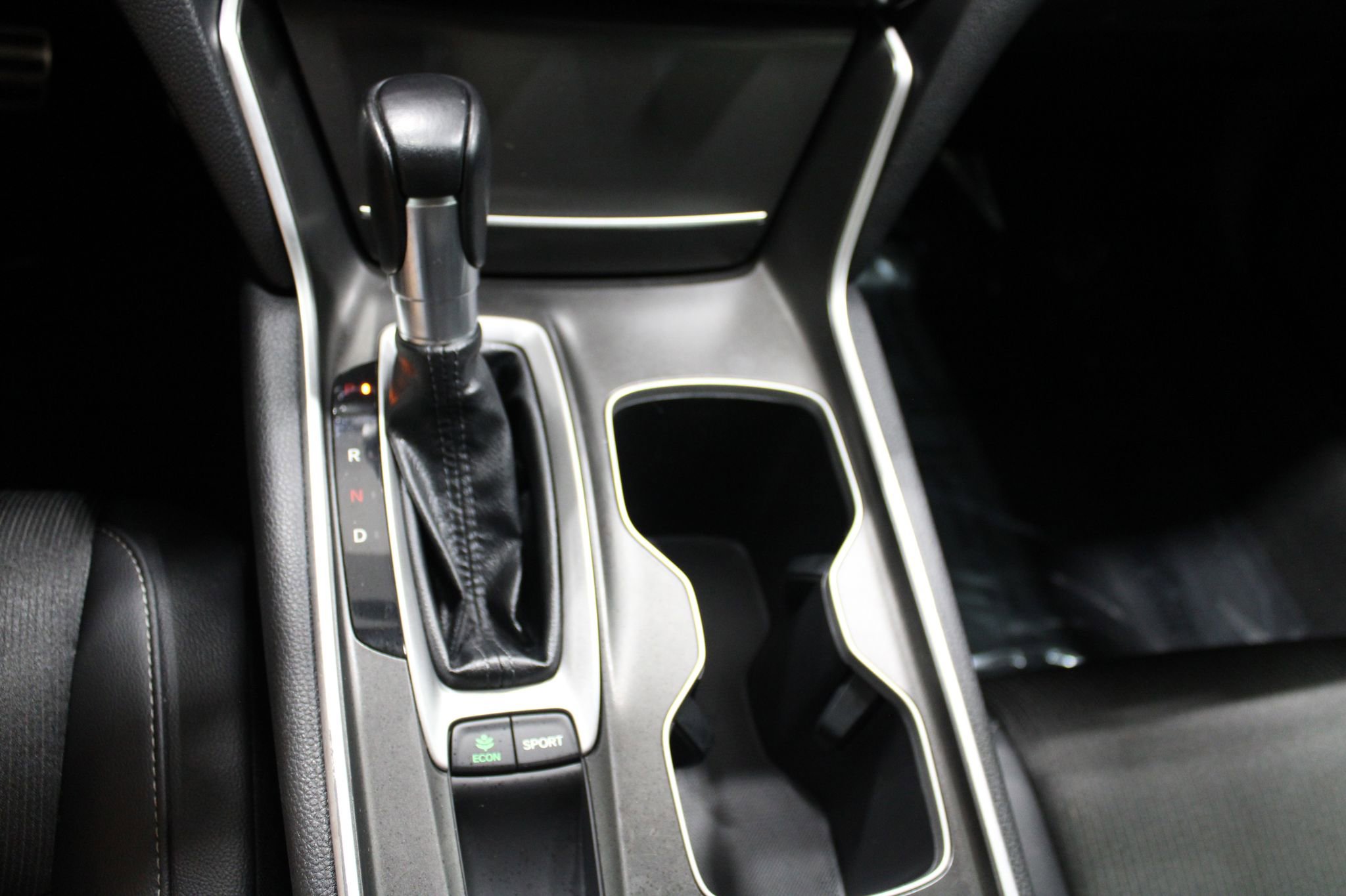 Used 2020 Honda Accord Sport image 31