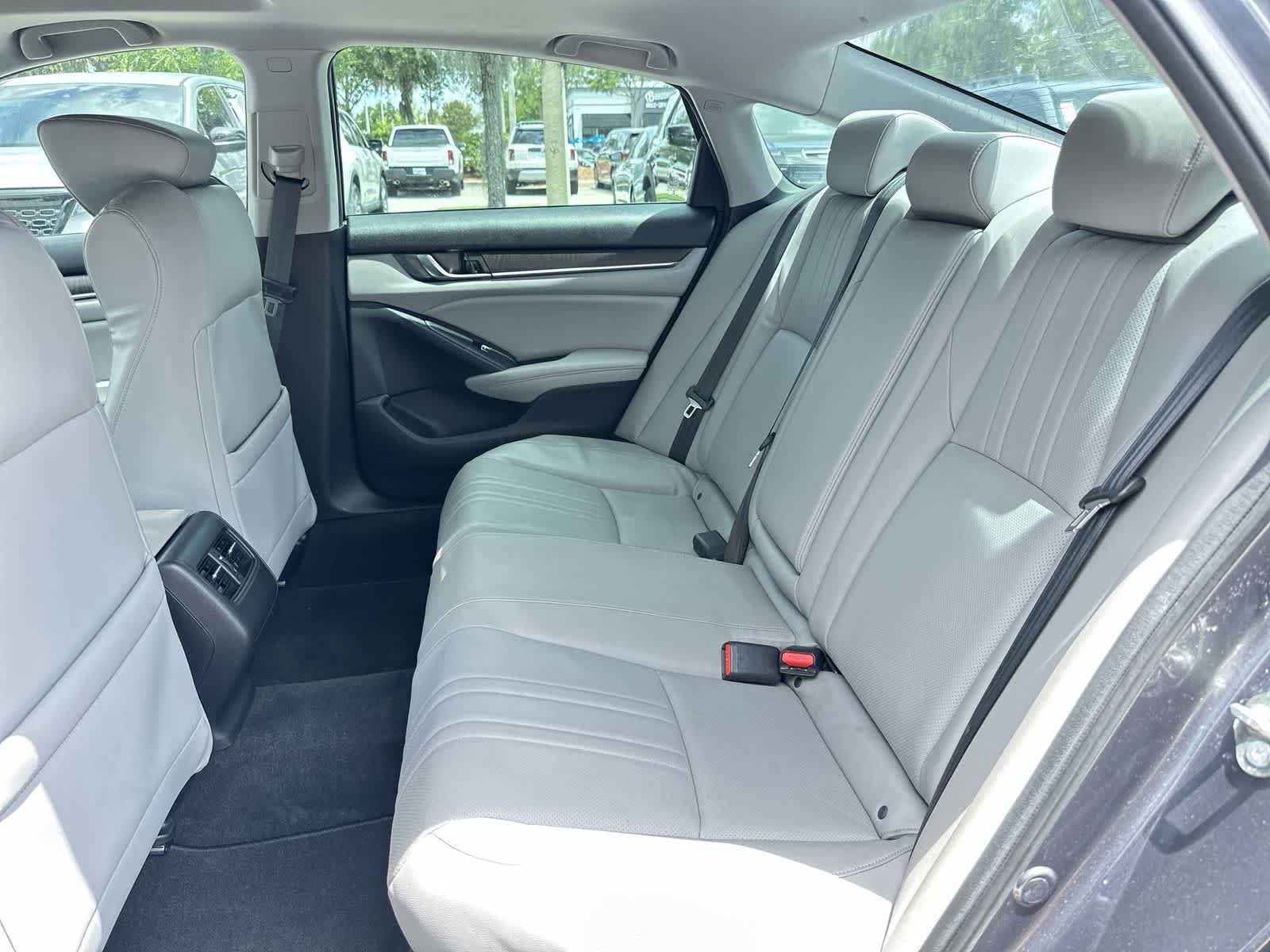 Used 2018 Honda Accord EX-L image 15