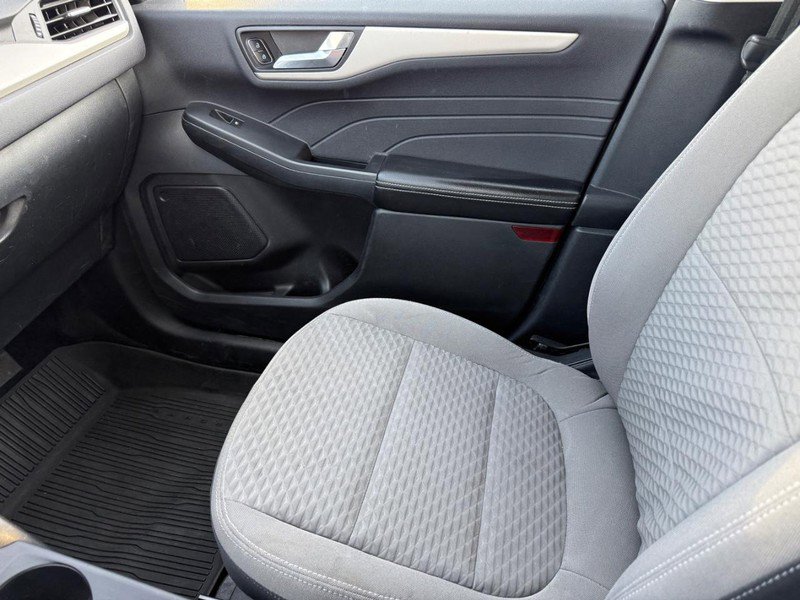 Used 2021 Ford Escape SE w/ Convenience Package image 20