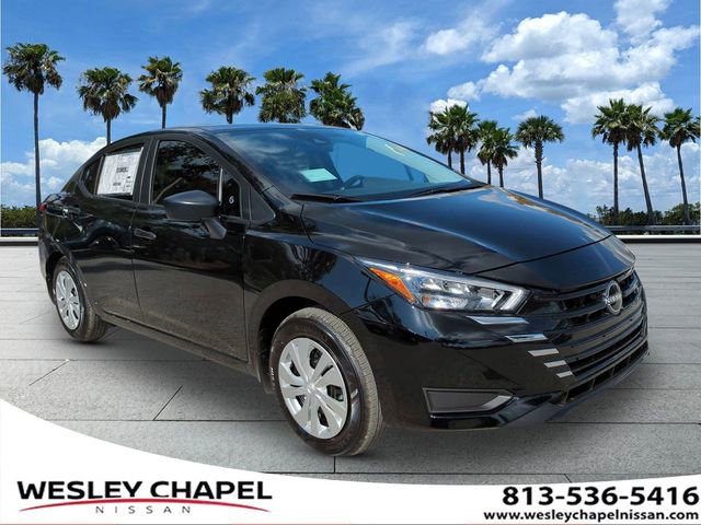 New 2025 Nissan Versa S w/ Trunk Package