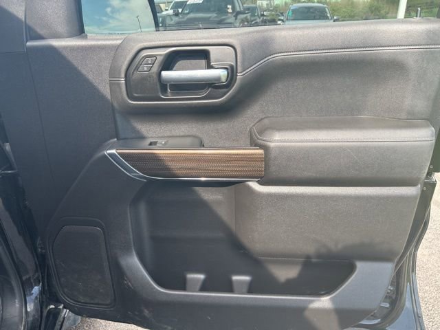 Used 2021 Chevrolet Silverado 1500 LT image 36