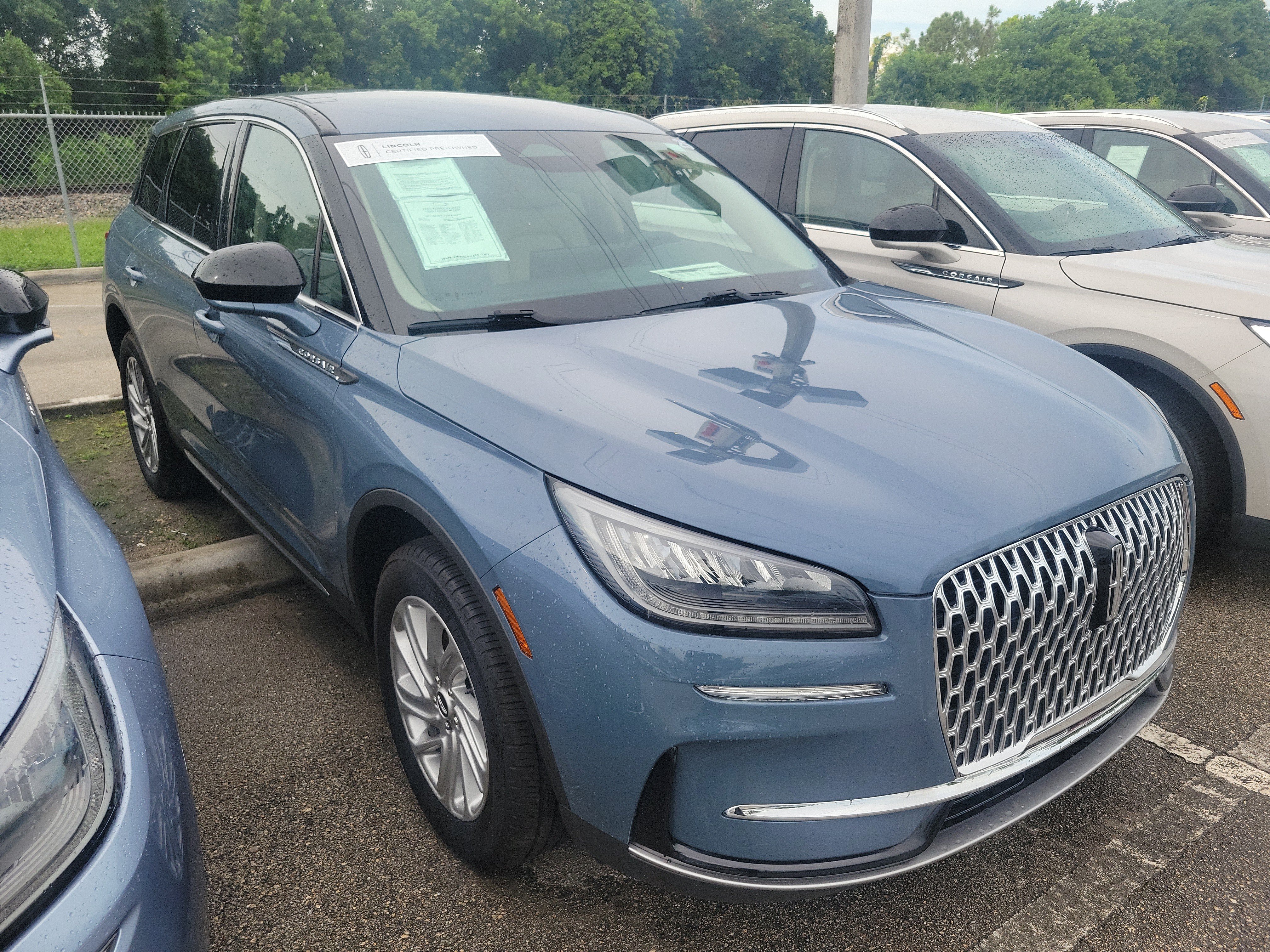 Certified 2025 Lincoln Corsair FWD image 19