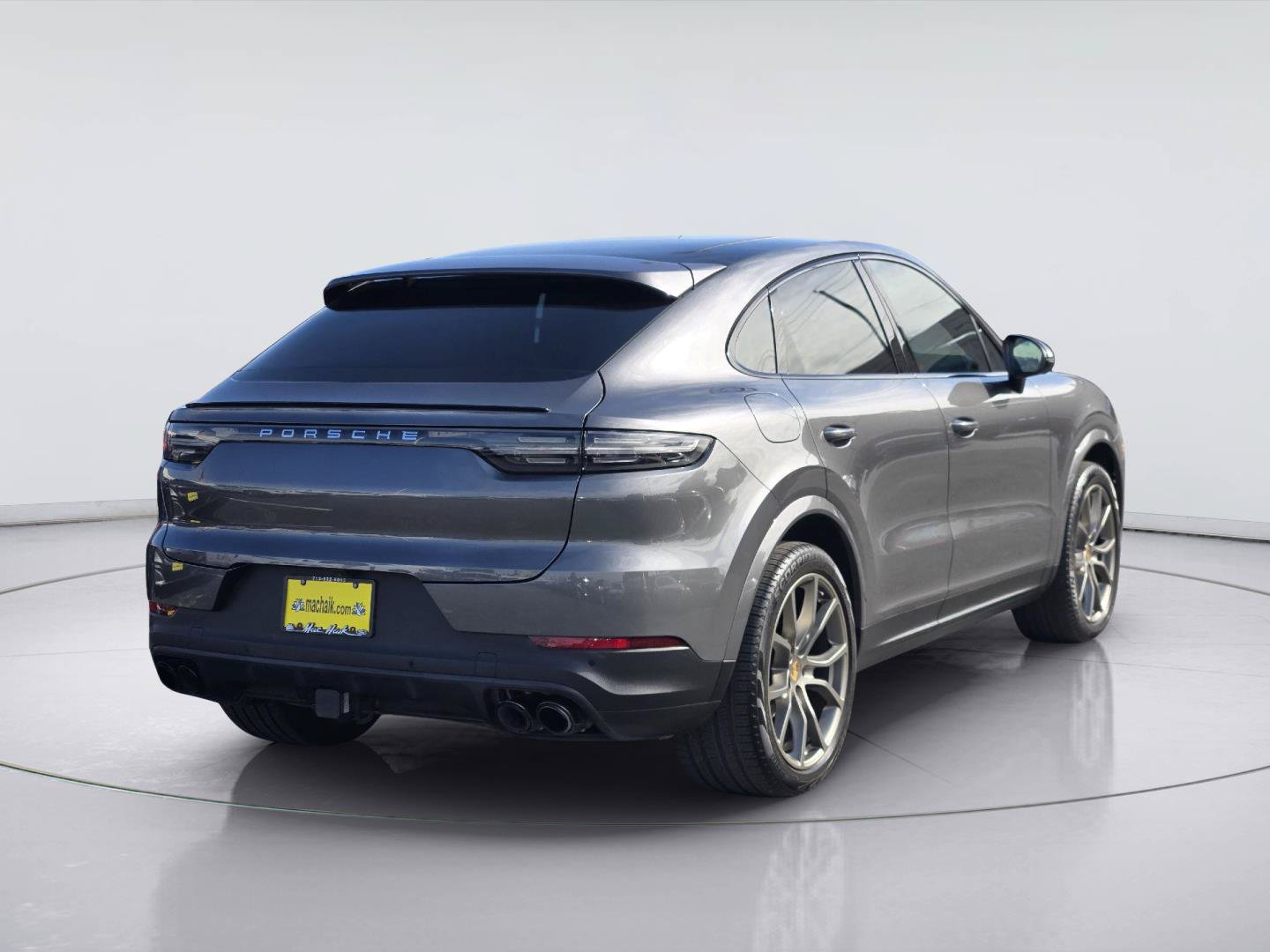 Used 2022 Porsche Cayenne Platinum Edition AWD/4WD image 8