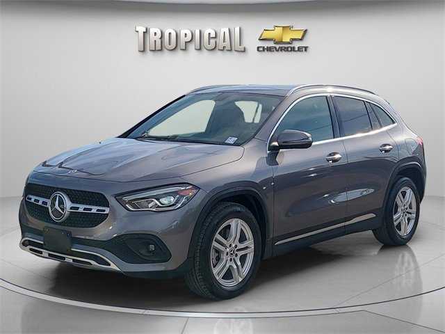 Used 2021 Mercedes-Benz GLA 250 4MATIC w/ Premium Package