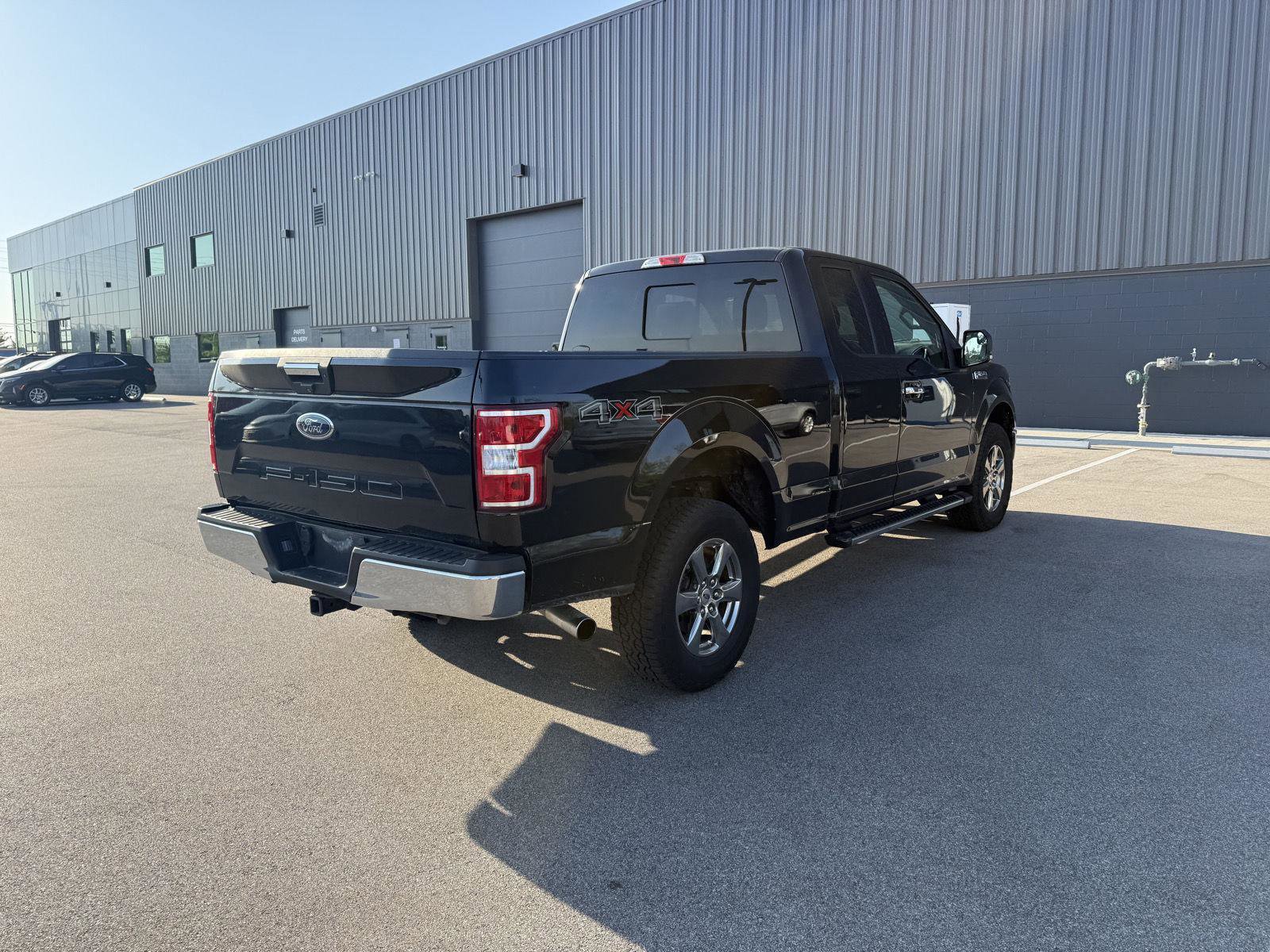 Used 2020 Ford F150 XLT w/ Equipment Group 302A Luxury AWD/4WD image 3