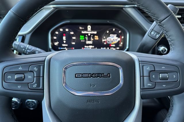 Used 2026 GMC Sierra 2500 Denali w/ Denali Reserve Package AWD/4WD image 36