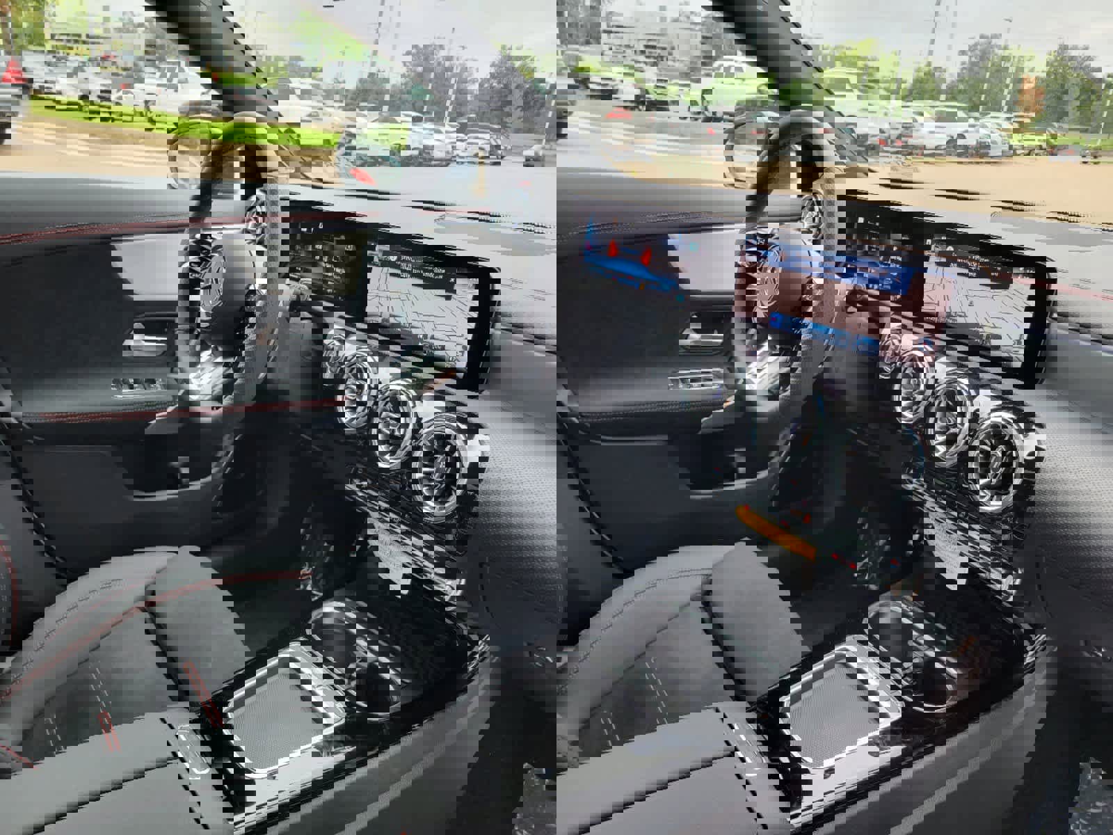 New 2025 Mercedes-Benz CLA 35 AMG 4MATIC image 20