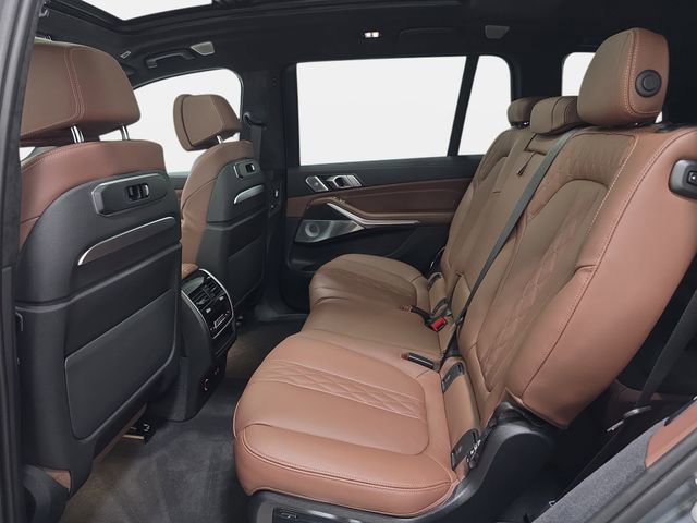 Used 2024 BMW X7 M60i w/ Executive Package image 13