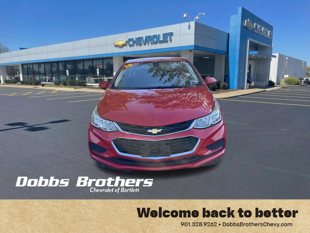 Used 2018 Chevrolet Cruze LS FWD image 2