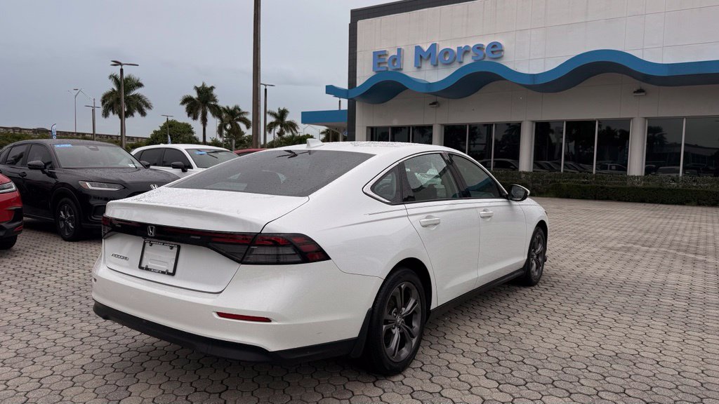 Used 2023 Honda Accord EX image 13