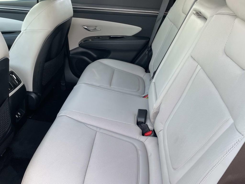 Certified 2024 Hyundai Tucson Limited image 25