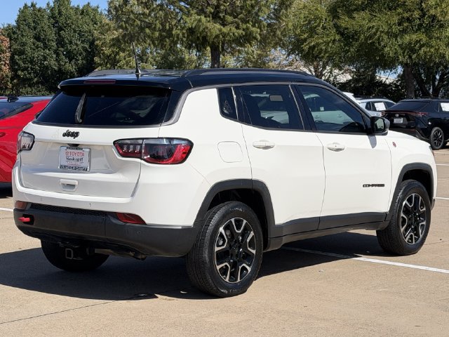 Used 2021 Jeep Compass Trailhawk AWD/4WD image 4