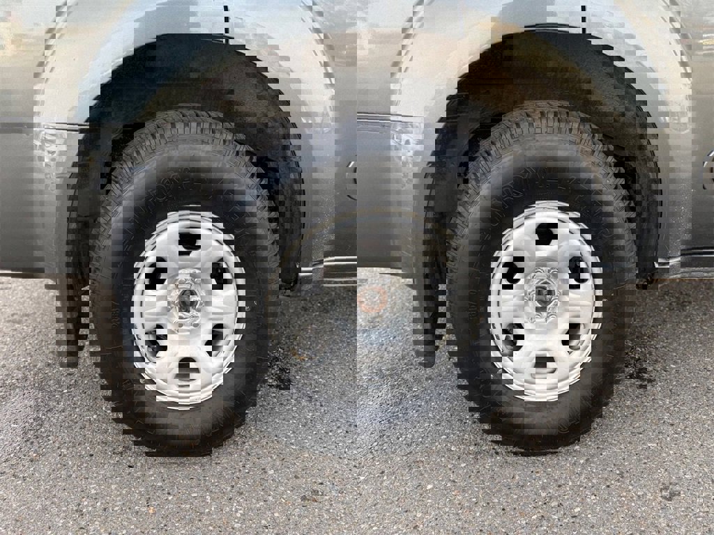 Used 2006 Nissan Pathfinder SE w/ (P01) Se Premium Pkg image 60