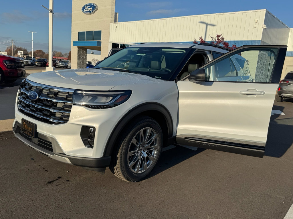 New 2026 Ford Explorer Active w/ Active Comfort Package image 31