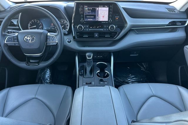 Certified 2021 Toyota Highlander XLE image 19