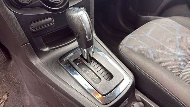 Used 2011 Ford Fiesta SE w/ 203A Rapid Spec Order Code image 18