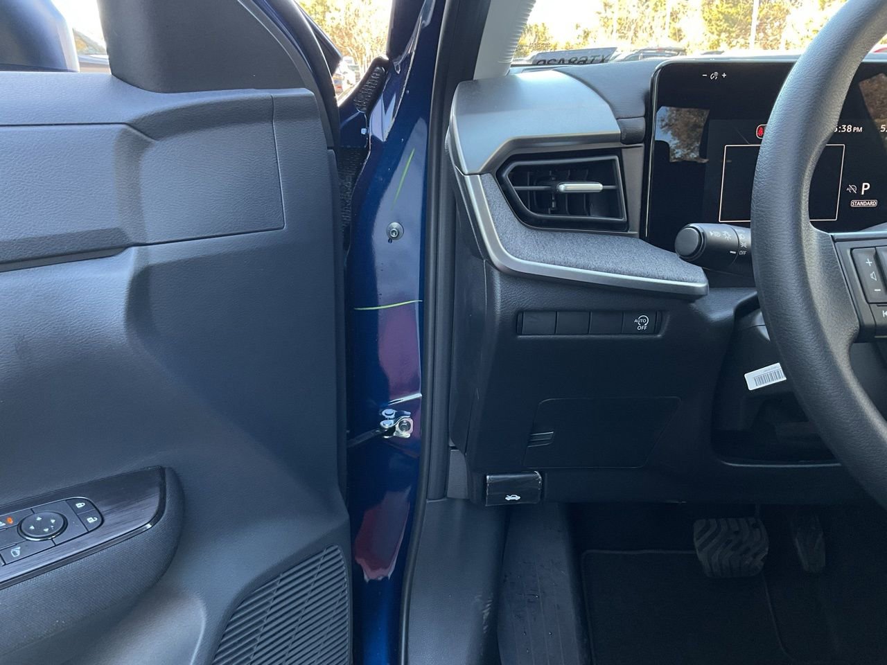 New 2026 Nissan Kicks S FWD image 24