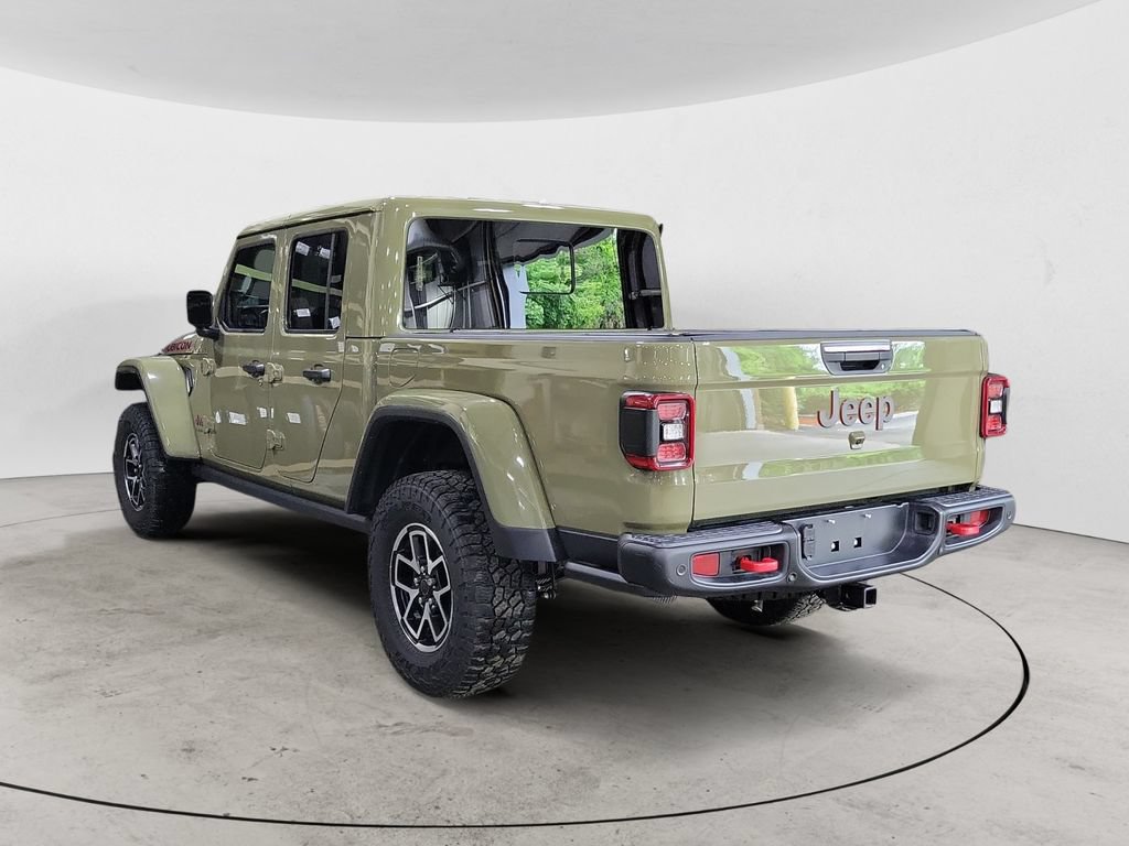 Used 2025 Jeep Gladiator Rubicon AWD/4WD image 2