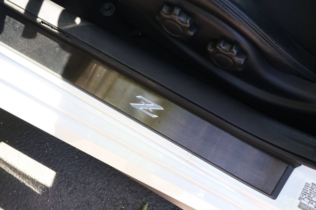 Used 2023 Nissan Z w/ Floor Mat Package (L93) RWD image 21