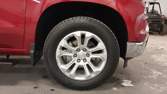 Used 2023 Chevrolet Silverado 1500 LTZ AWD/4WD image 35