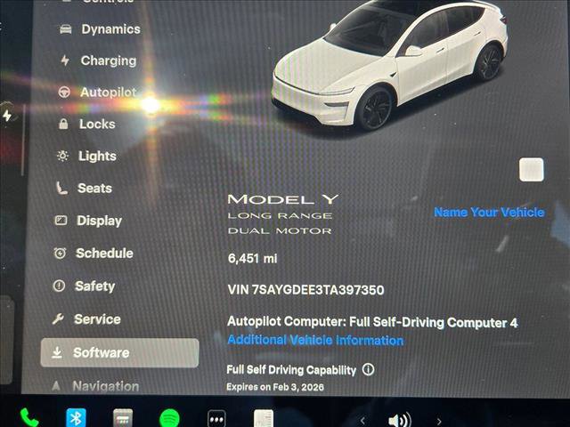 Used 2026 Tesla Model Y AWD image 12