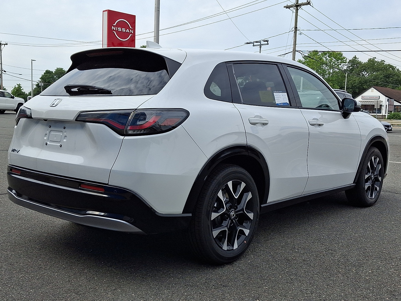 New 2027 Honda HR-V EX-L image 3