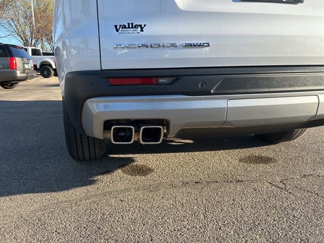 Used 2025 GMC Acadia Elevation image 30