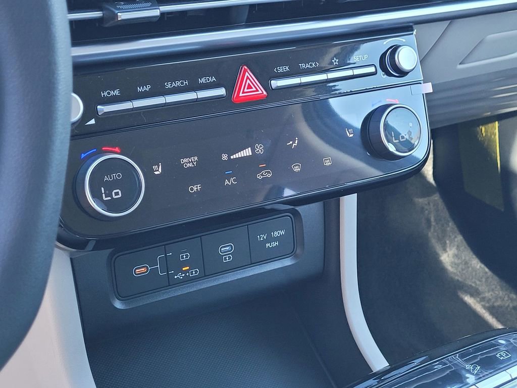 New 2026 Hyundai Tucson SEL image 18