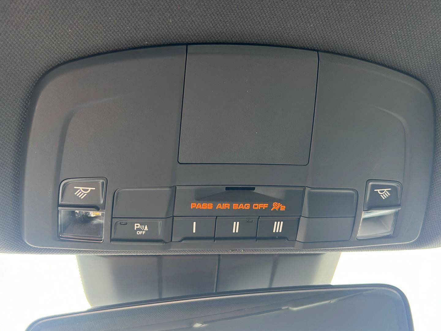 Used 2019 Porsche 718 Cayman RWD image 15