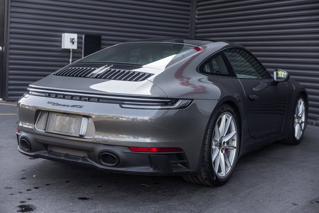 Certified 2024 Porsche 911 Carrera GTS image 9
