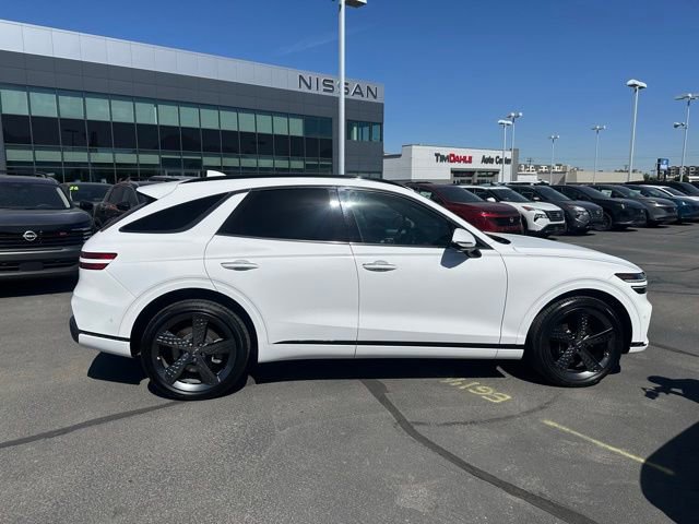 Used 2022 Genesis GV70 3.5T Sport w/ Sport Prestige Package AWD/4WD image 12