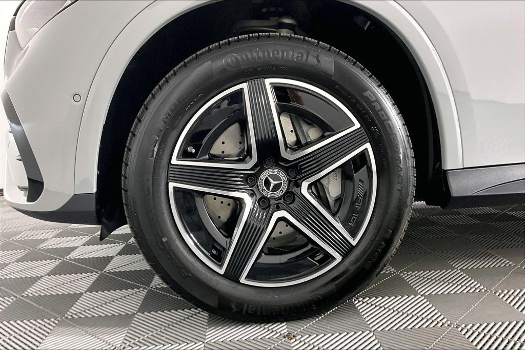 Certified 2025 Mercedes-Benz GLC 350e 4MATIC image 8