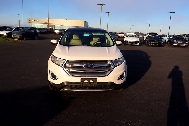 Used 2017 Ford Edge SEL w/ Equipment Group 201A AWD/4WD image 3
