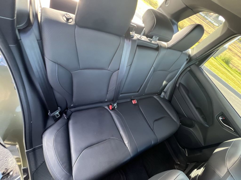 Used 2025 Subaru Forester Limited image 28