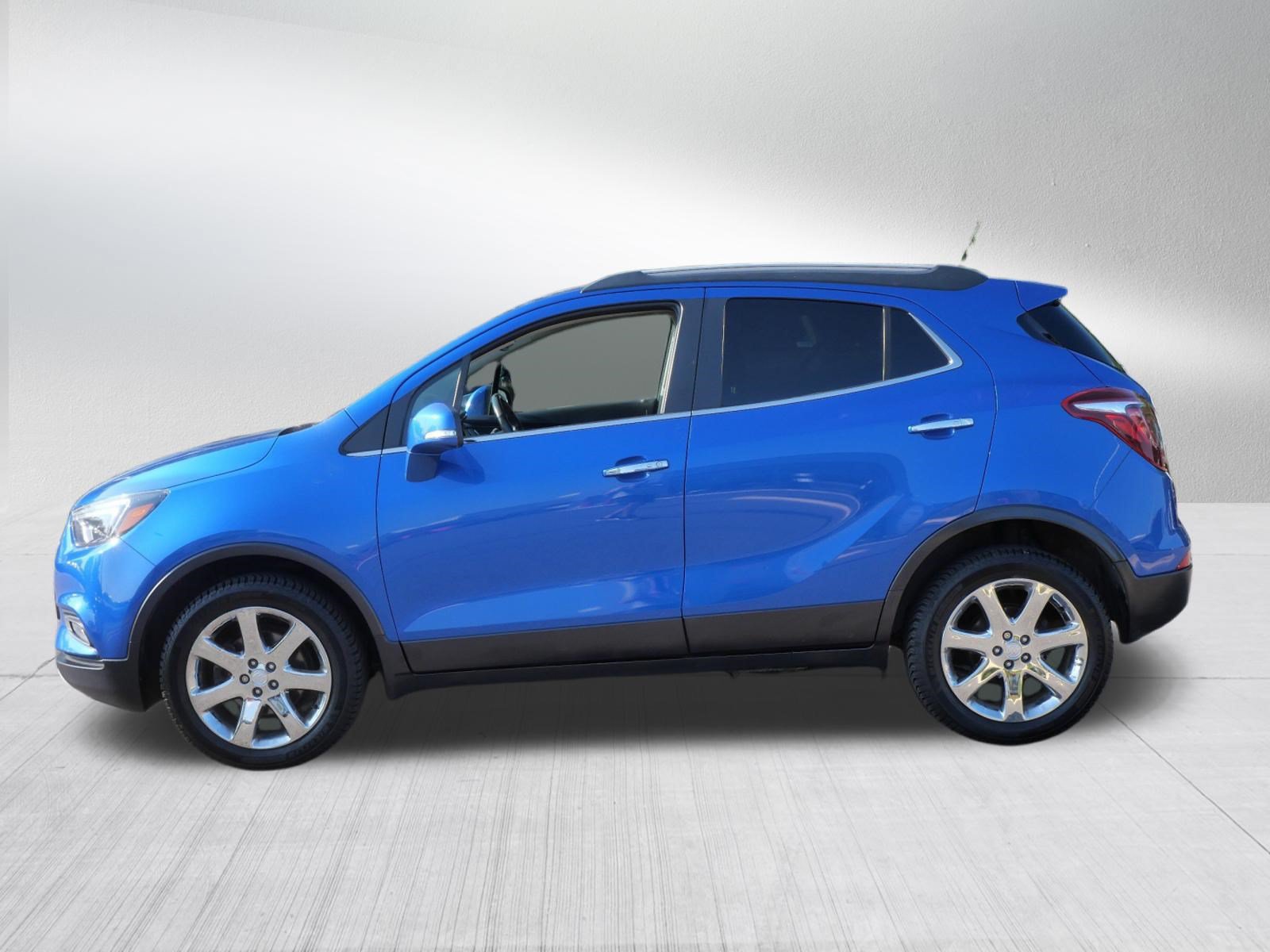 Used 2017 Buick Encore Essence w/ Experience Buick Package AWD/4WD image 4