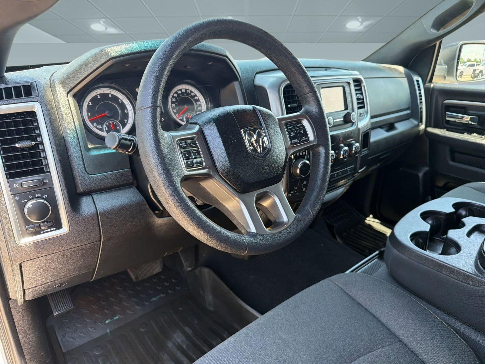 Used 2021 RAM 1500 Classic Warlock AWD/4WD image 4