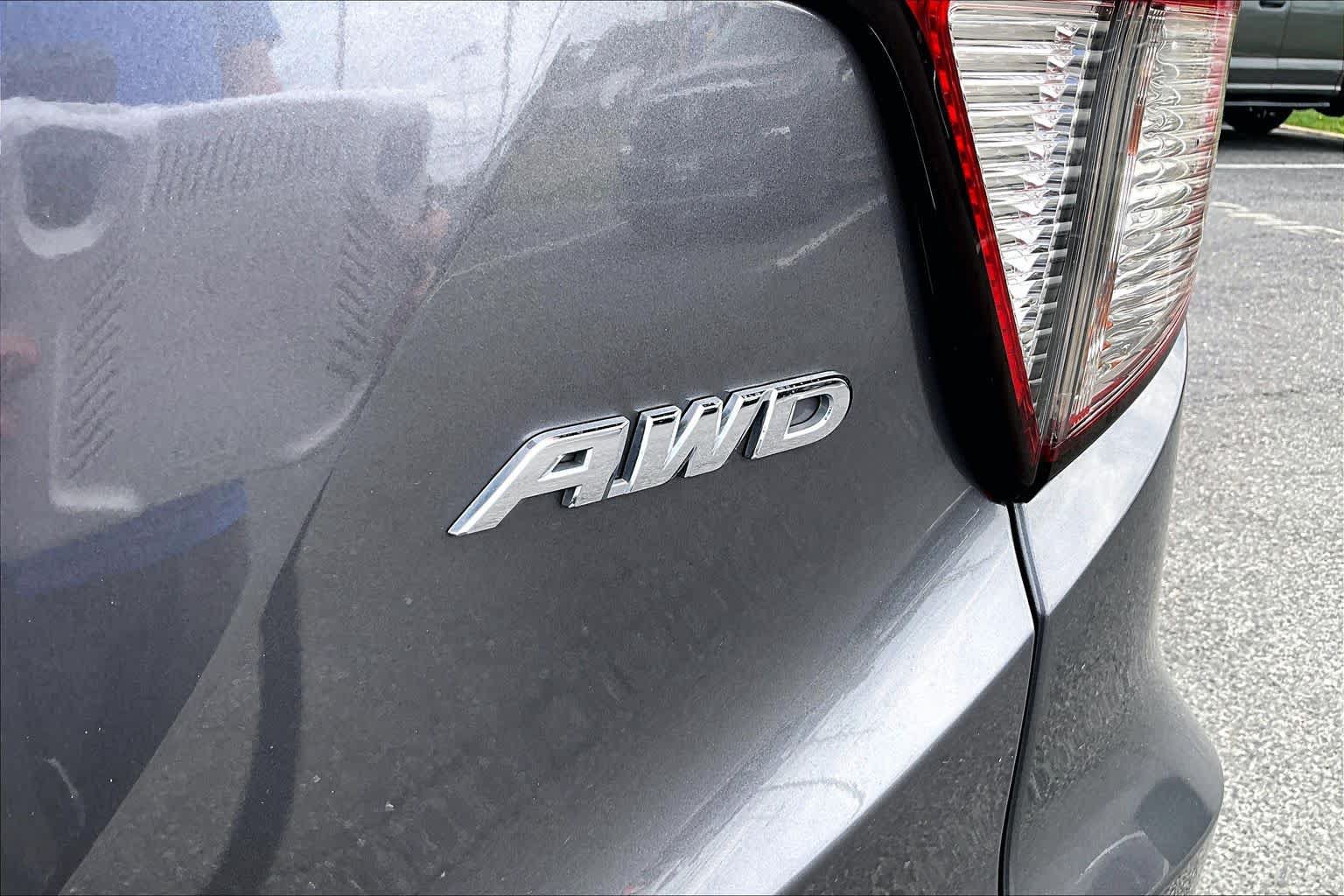 Used 2022 Honda HR-V EX-L image 10